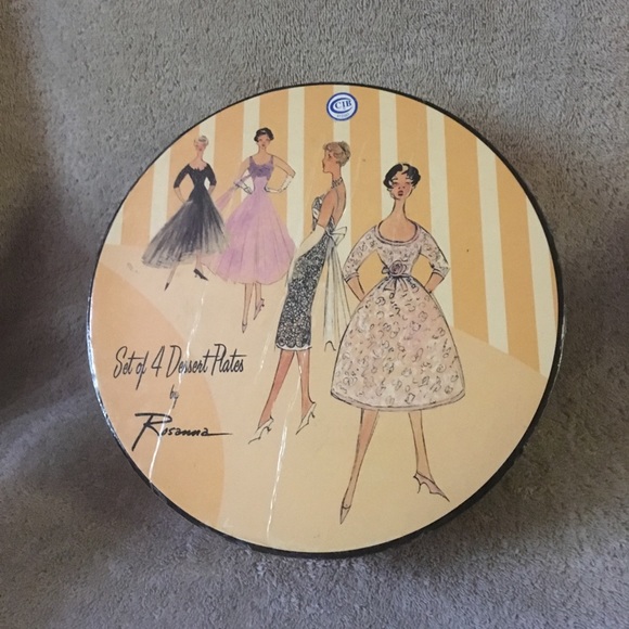 Set Of 4 Dessert Plates by Rosanna